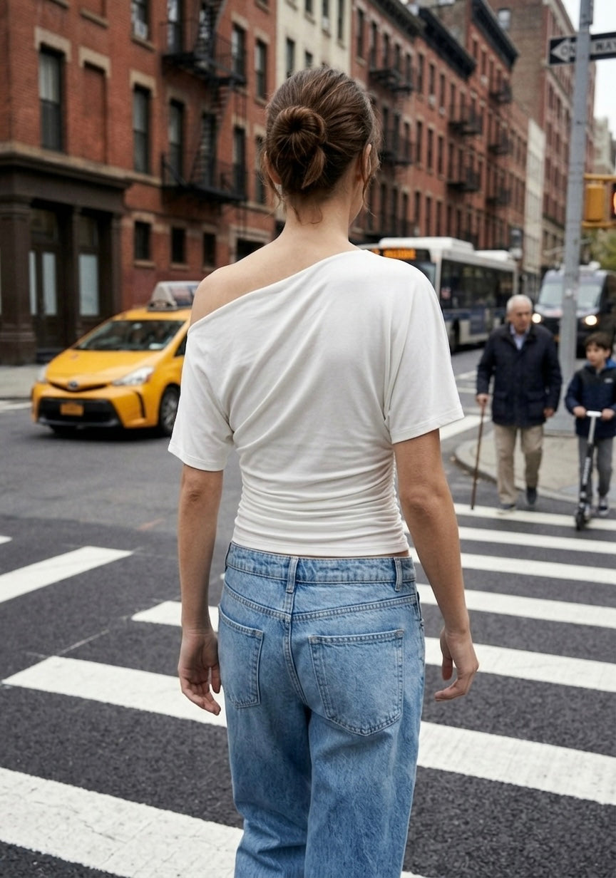 TOP ASYMÉTRIQUE À DRAPÉ