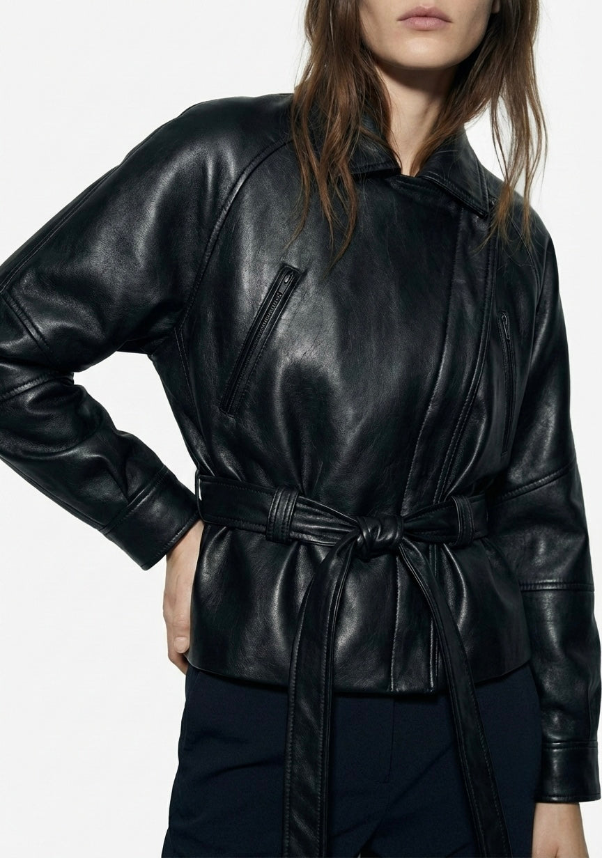 VESTE SIMILI CUIR CEINTURÉE