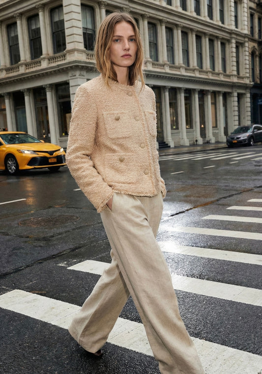 Buttoned jacket • Women