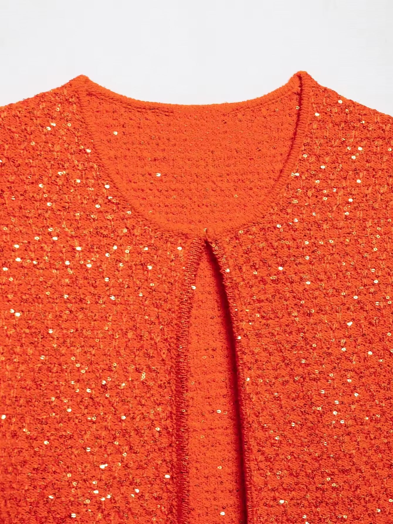 TOP EN MAILLE À SEQUINS