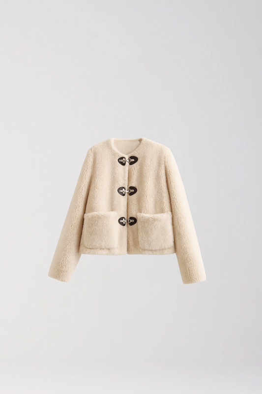 VESTE EN BOUCLETTE AVEC FERMETURES CLIP MÉTAL