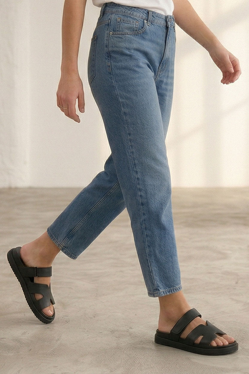 MULES À BRIDES EN SIMILI CUIR