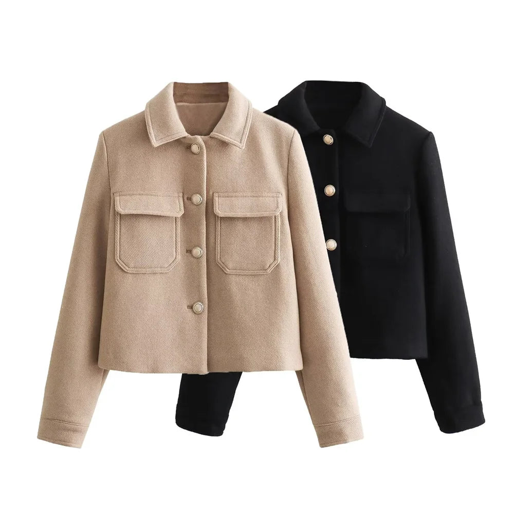 Buttoned jacket • Women