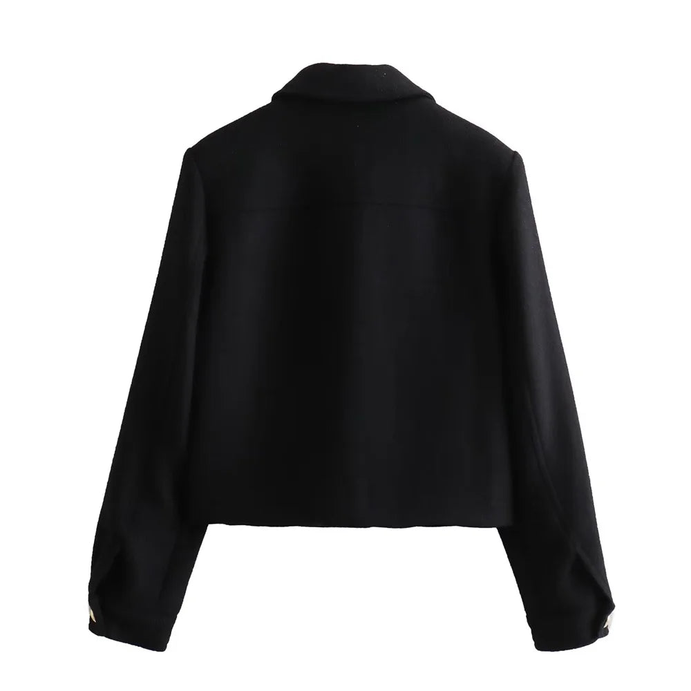 Buttoned jacket • Women