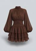ROBE COURTE À VOLANTS ET TAILLE FRONCÉE
