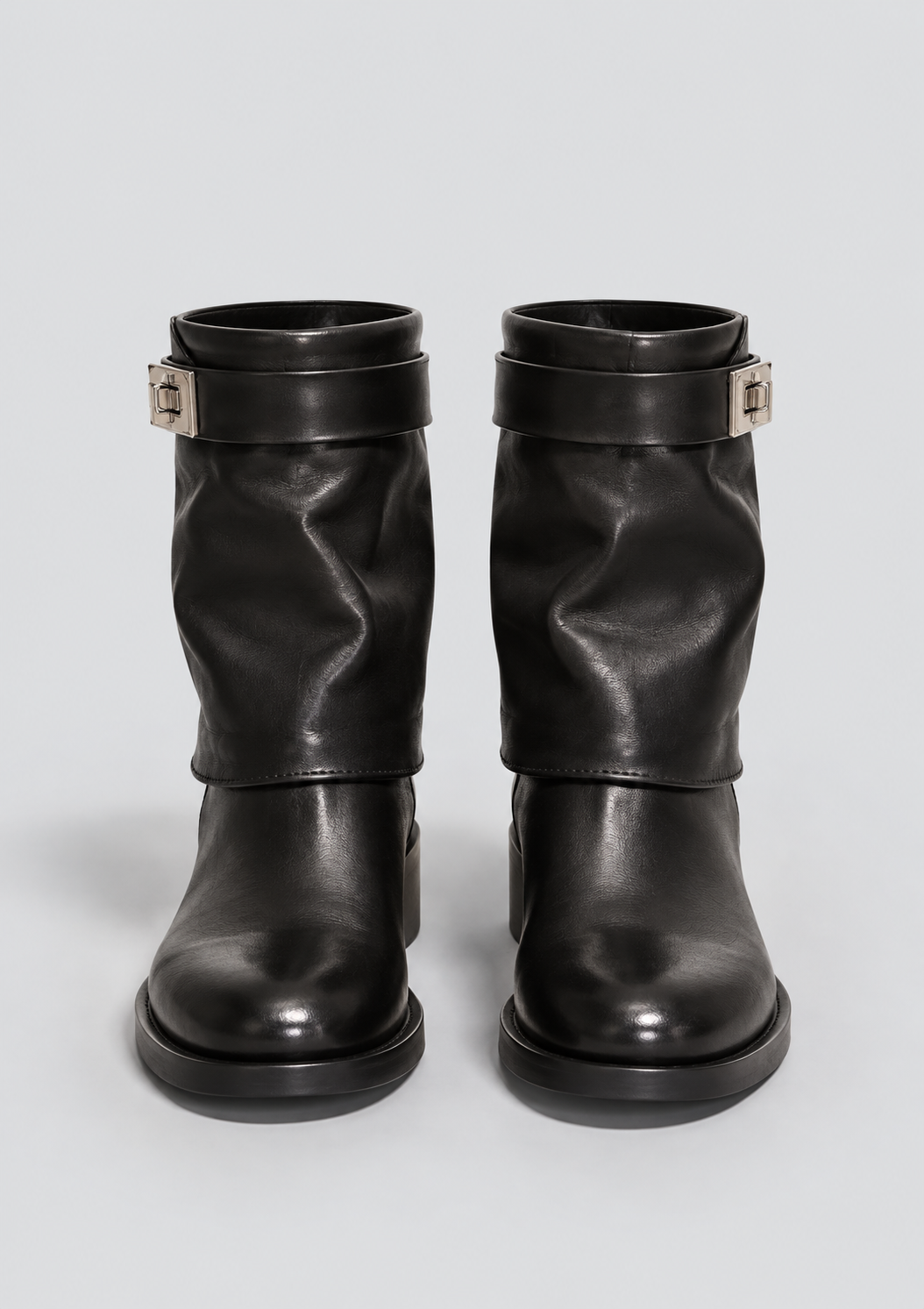 BOTTINES PLATES À TIGE SOUPLE ET BOUCLE MÉTALLIQUE (Copie)
