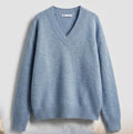 PULL EN MAILLE AVEC COL EN V