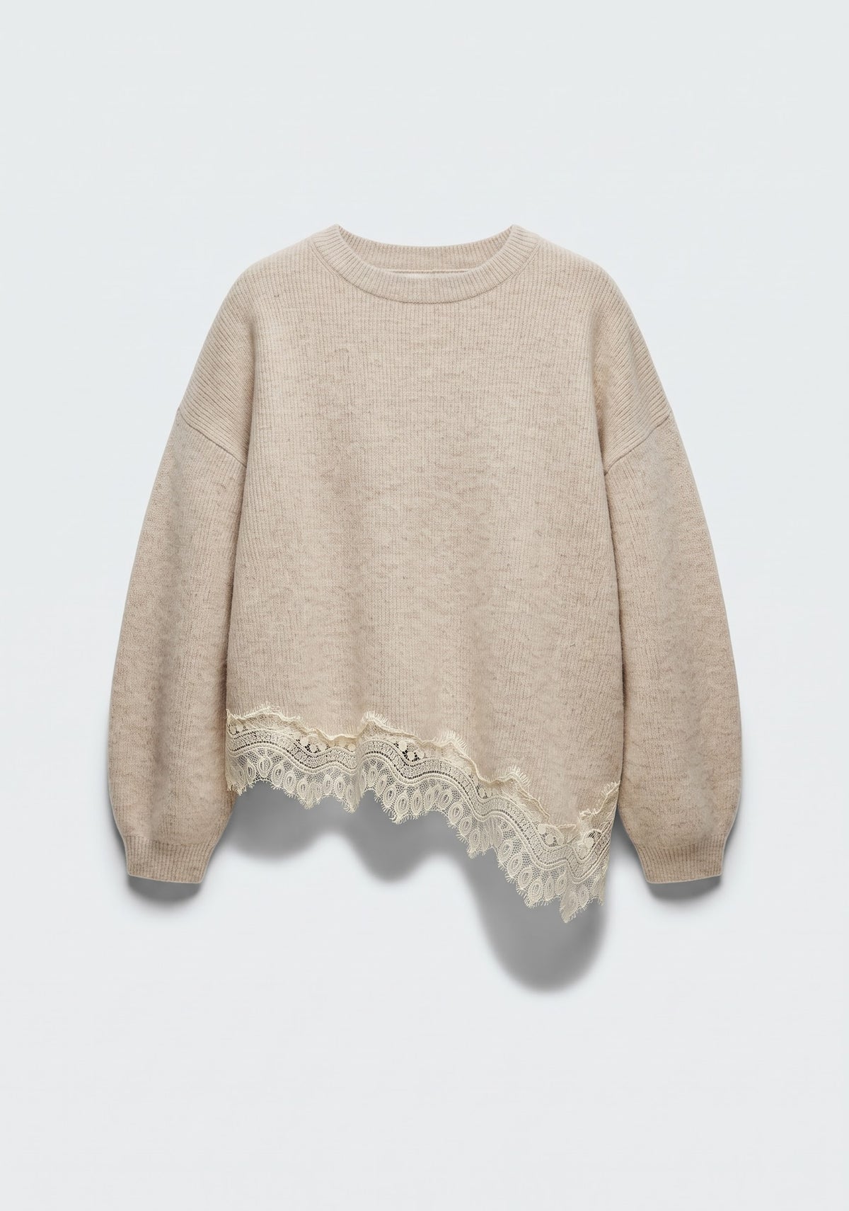 Pull oversize à finition en dentelle